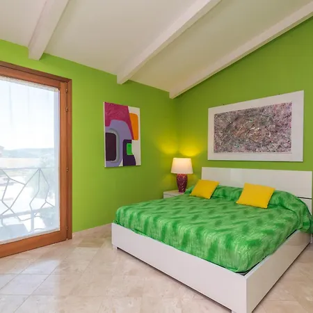 Il Fiordo Apartment *